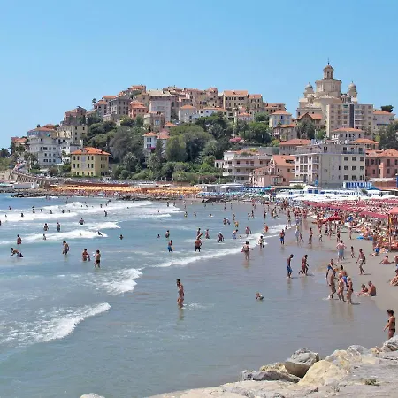 アパート Borgoverde-11 By Interhome